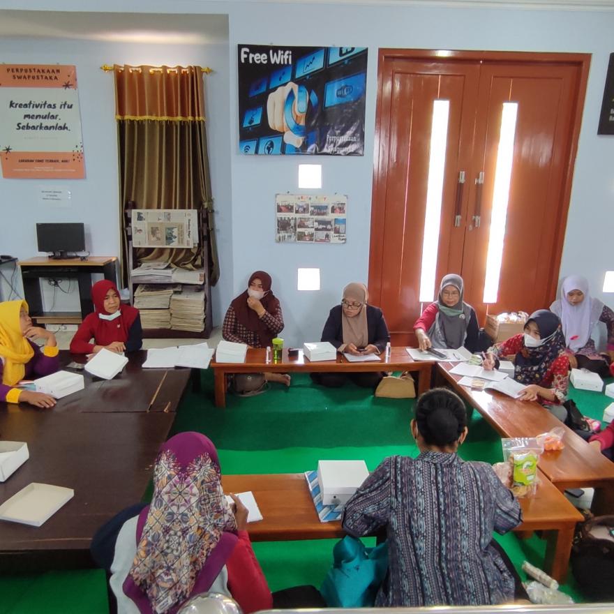 Desa Prima Adakan Pertemuan Rutin di Perpustakaan Swa Pustaka